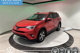 2017 Toyota RAV4 XLE + TOIT OUVRANT + CLIMATISATION + BLUETOOTH +++