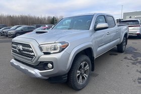 Toyota Tacoma SR5 + DOUBLE CAB + V6 + 4X4 + CLIM + BLUETOOTH +++ 2017