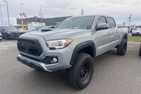 Toyota Tacoma SR5 + V6 + TRD Sport + LIFTÉ + 33pouces + LOOK +++ 2018