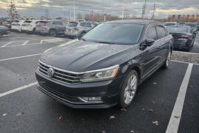 Volkswagen Passat Highline + VR6 + RARE + TOIT + CUIR + WOW +++ 2017