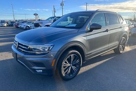 Volkswagen Tiguan Highline + CARPLAY + NAV + CUIR + TOIT PANO +++ 2020