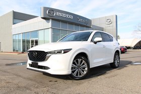 2022 Mazda CX-5 Signature AWD W/ 360 CAMERA