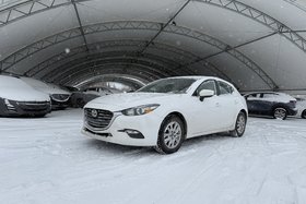 2018  Mazda3 Sport GS Auto W/ BACK UP CAMERA