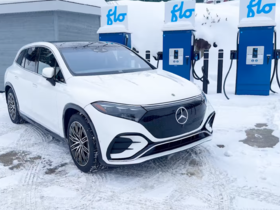 Le Cinéma Pine et Mercedes-Benz : Une Vision en Mouvement