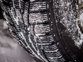 Tout ce que vous voulez savoir sur les pneus d'hiver Mercedes-Benz