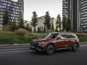 Which Version of the 2024 Mercedes-Benz EQB Electric Luxury SUV Should You Buy?