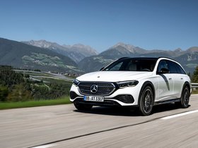 Prepping The 2026 Mercedes-Benz E-Class For A Cross-Canada Summer Road Trip Cabin Cooling, Cargo Packing, And Comfort Settings