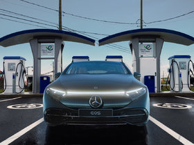 Mercedes me Charge annonce l'expansion des stations de recharge au Québec et dans l'est de l'Ontario