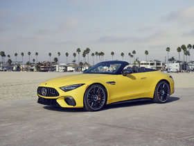 Drop the Top: A 2023 Mercedes-Benz Cabriolet and Roadster Overview