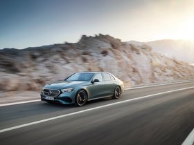 From Parliament Hill to the ByWard Market: Why the E-Class is the Definitive Sedan for Ottawa's Professional Class
