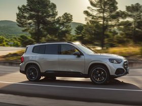2027 Mercedes-Benz GLB: Advanced Safety and Technology Features