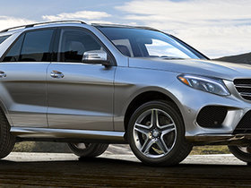 2017 Mercedes-Benz GLE: high-end refinement