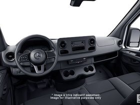 2025 Mercedes-Benz ESprinter - Exterior - 1
