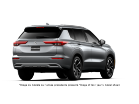 2025 Mitsubishi Outlander - Exterior - 1