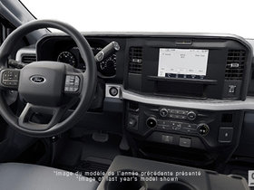 Ford F-550  2026 - Extérieur - 1