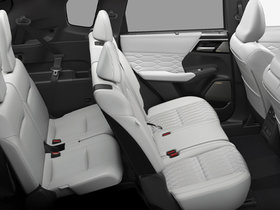 2026 Mitsubishi Outlander - Exterior - 1