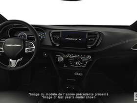 2027 Chrysler Pacifica - Exterior - 1