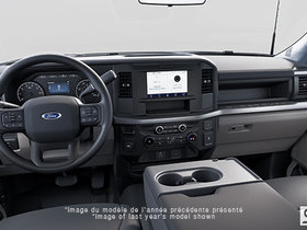 2027 Ford F-250 - Exterior - 1
