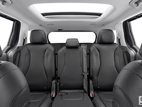 2027 Kia Carnival HEV - Exterior - 1