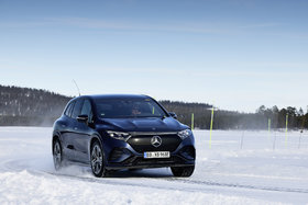 L'hiver et les véhicules électriques Mercedes-Benz: conseils et informations