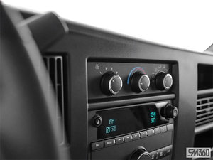 GMC Savana tronquée 4500 BASE 2024 - photo 12