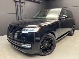 2025 Land Rover Range Rover Autobiography