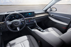 The 2024 Hyundai Sonata: Evolving Excellence in the Midsize Sedan Segment