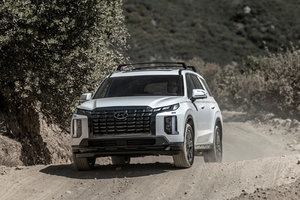 2024 Hyundai Palisade vs. 2024 Mazda CX-90: A Comparative Analysis