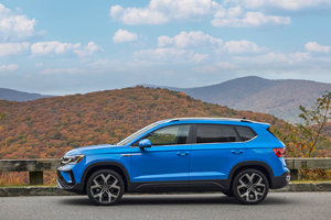 Searching for the perfect summer road trip SUV? Look no further than the new 2023 Volkswagen Taos