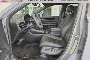 S0013 - URBAN GRAY 2024 CR-V TOURING HYBRID