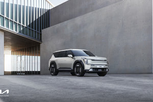 2024 Kia EV9: A Bold & Elegant Three-Row Electric SUV