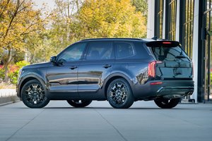 The 2021 Kia Telluride Nightsky Is Coming To Canada: Full Photo Gallery