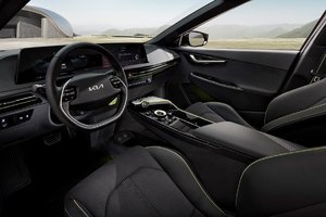 2022 Kia EV6 Is The Future Of Kia, So The Future Is Looking Pretty Amazing