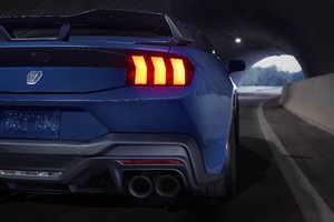 Ford Mustang Dark Horse 2024, la nouvelle puissance