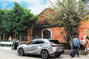 2023 Lexus UX