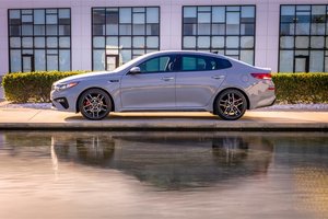 Kia Optima PHEV 2018 : une voiture qui mérite d’être connue
