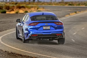 La Kia Stinger 2018 changera la façon dont vous voyez Kia