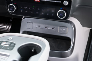 Hyundai IONIQ 9 Center Console