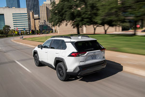 Comparing the 2023 Toyota RAV4 and 2023 Mazda CX-5