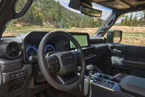 A New Chapter: The 2024 Toyota Land Cruiser Returns to Roots