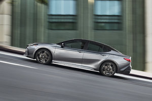 The 2025 Toyota Camry Unveiled: Redefining Mid-Size Sedan Excellence