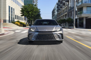 The 2025 Toyota Camry Unveiled: Redefining Mid-Size Sedan Excellence