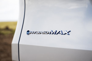 Toyota Prius and Grand Highlander Receive Multiple AJAC awards