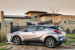 Why are Toyota Pre-Owned Vehicles so Popular in and around Belleville?