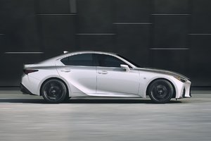 2022 Lexus IS