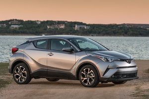 Toyota C-HR 2018 : L’économie et la sécurité avant tout