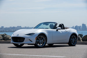 La Mazda MX-5 2023 est parfaite pour l'été