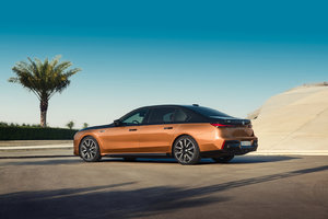 La toute nouvelle BMW i7 M70 2024 est la voiture électrique BMW la plus puissante