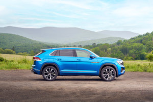 Volkswagen Atlas Cross Sport Décroche une Place dans la Liste des 10 Meilleurs Intérieurs de Wards pour 2024