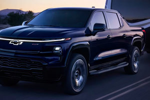 2025 Chevrolet Silverado EV: 100% Electric Power